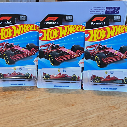 Hot wheels formula scuderia - formula, 1
